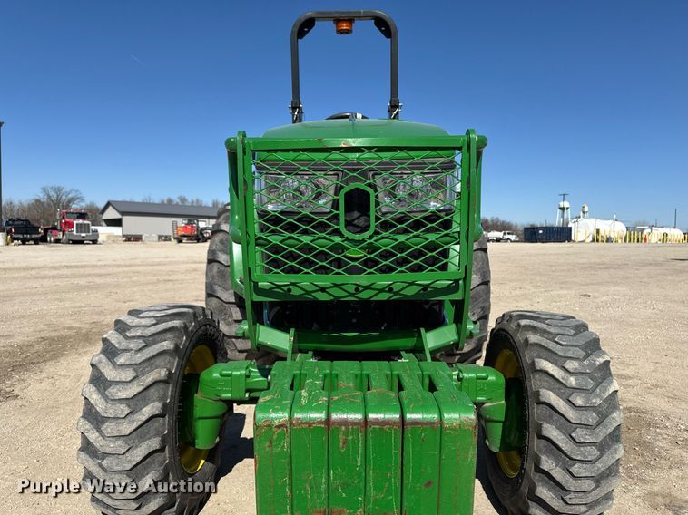 image for item EM3788 2019 John Deere 4052R MFWD tractor