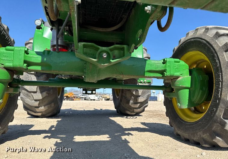 image for item EM3788 2019 John Deere 4052R MFWD tractor