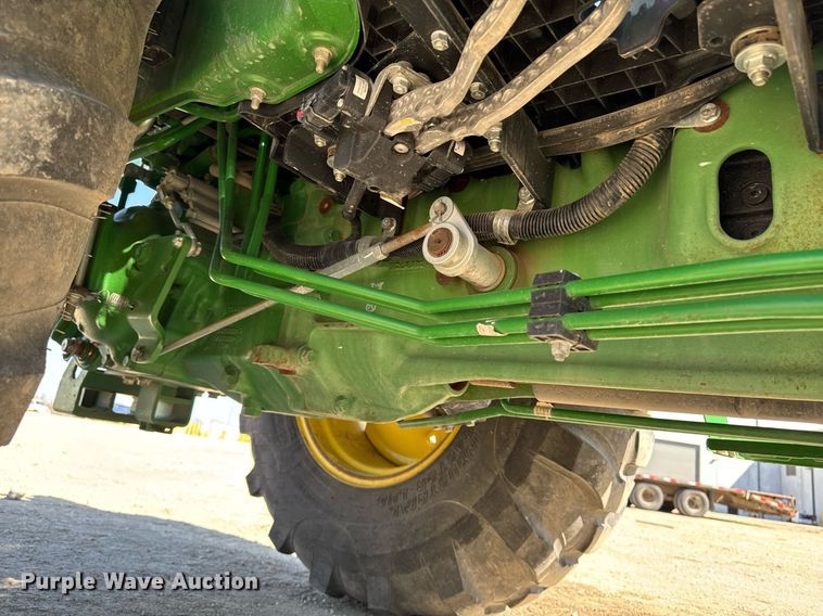 image for item EM3788 2019 John Deere 4052R MFWD tractor