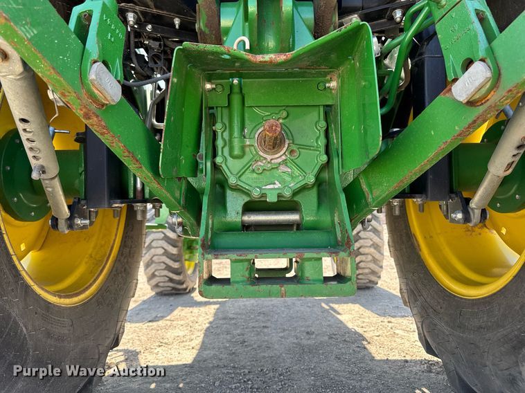 image for item EM3788 2019 John Deere 4052R MFWD tractor