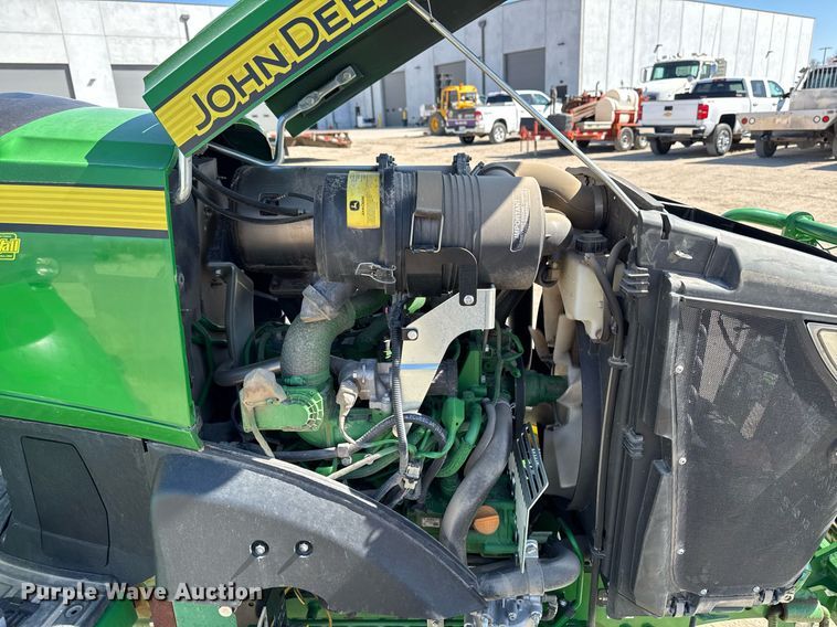 image for item EM3788 2019 John Deere 4052R MFWD tractor