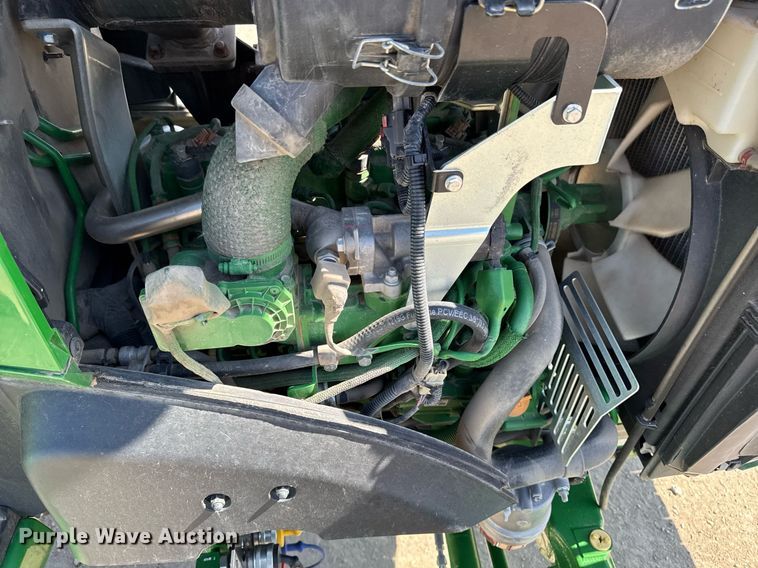 image for item EM3788 2019 John Deere 4052R MFWD tractor