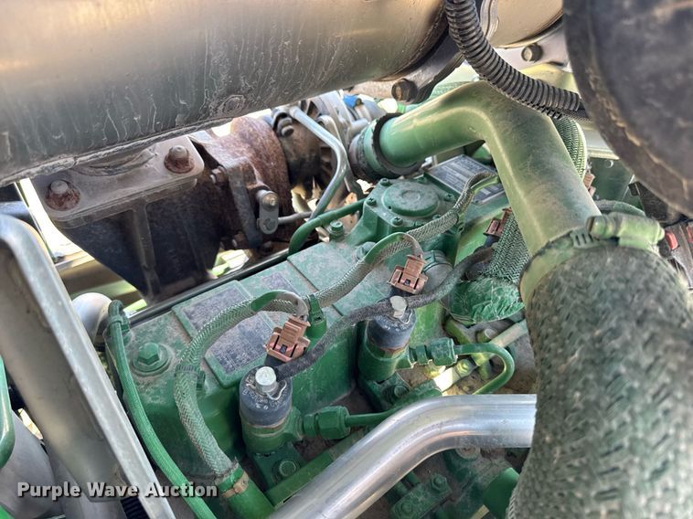 image for item EM3788 2019 John Deere 4052R MFWD tractor