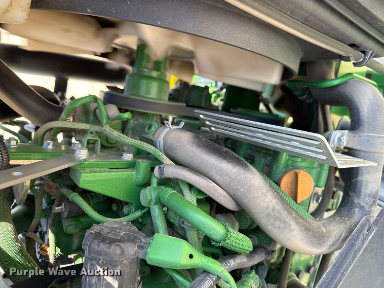 image for item EM3788 2019 John Deere 4052R MFWD tractor