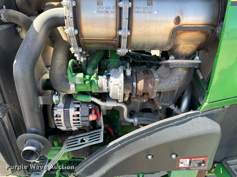 image for item EM3788 2019 John Deere 4052R MFWD tractor