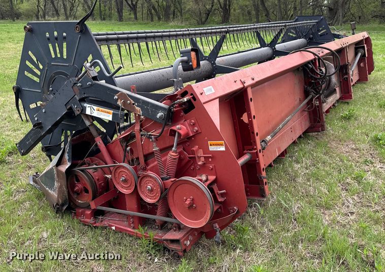 image for item EM5504 1995 Case 1020 flex head