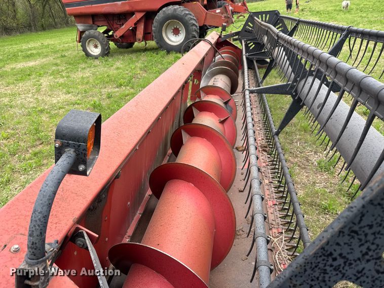 image for item EM5504 1995 Case 1020 flex head