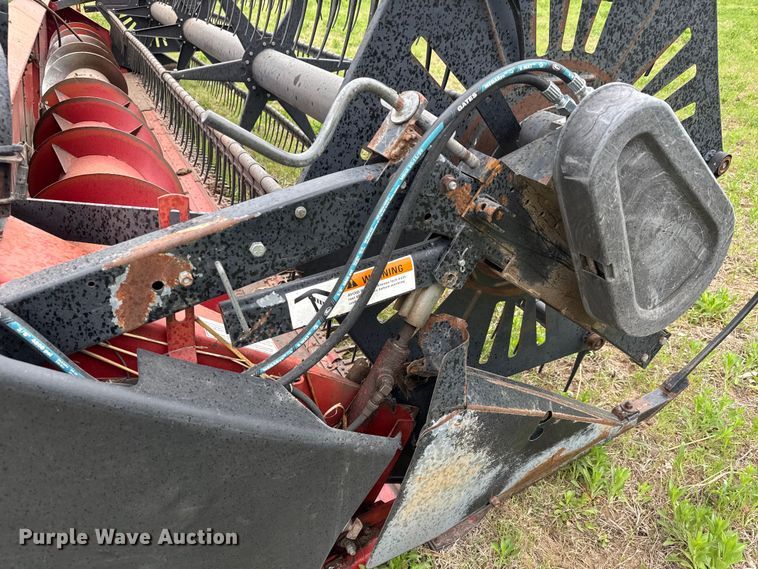 image for item EM5504 1995 Case 1020 flex head