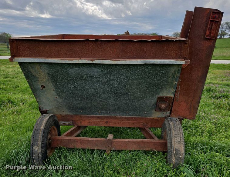 image for item EN3570 Feed mixer