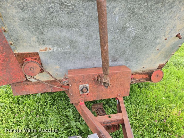 image for item EN3570 Feed mixer