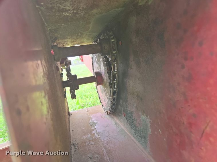 image for item EN3570 Feed mixer