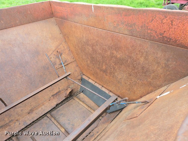 image for item EN3570 Feed mixer