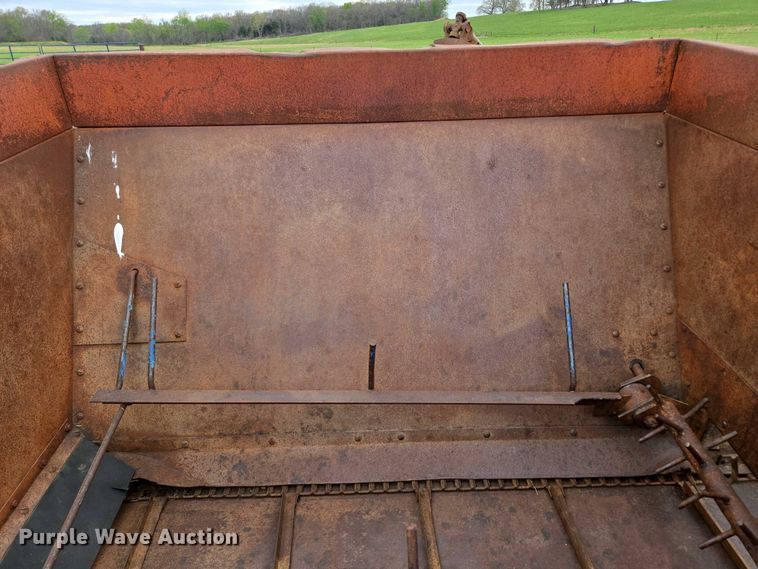 image for item EN3570 Feed mixer