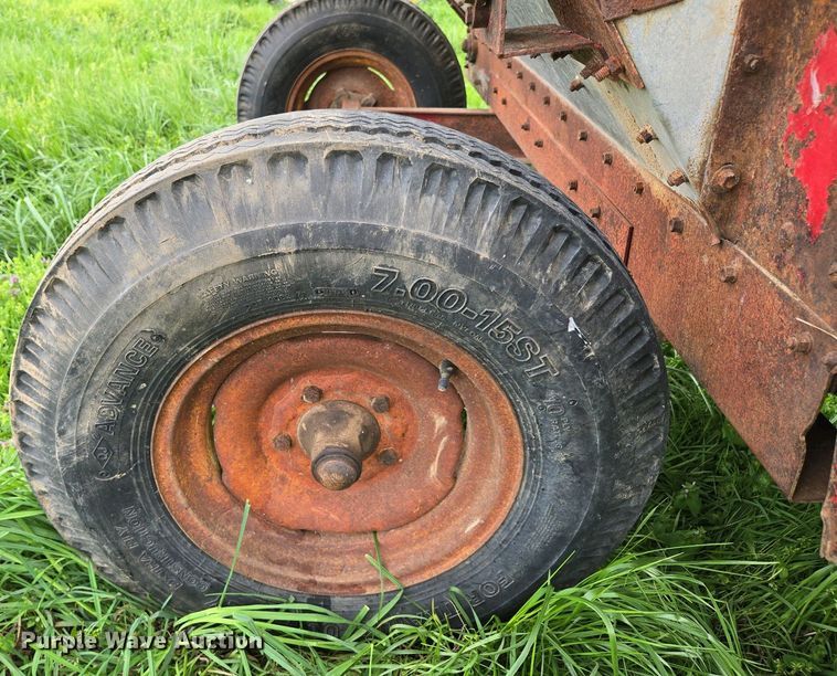 image for item EN3570 Feed mixer