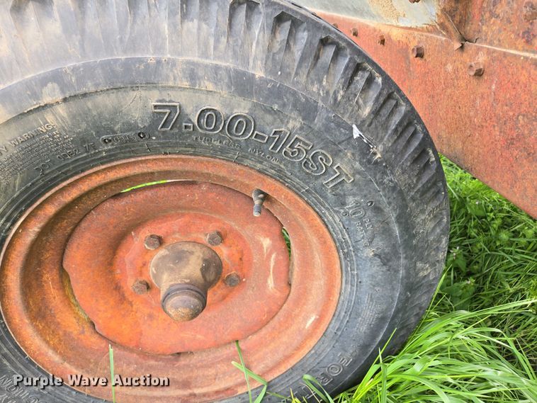 image for item EN3570 Feed mixer