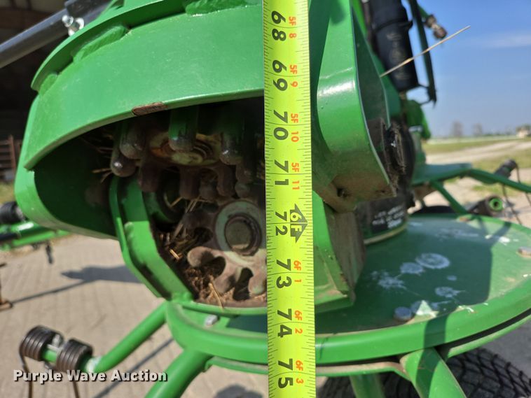 image for item EN3586 2015 Frontier TD3418 hay tedder