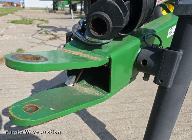 image for item EN3586 2015 Frontier TD3418 hay tedder