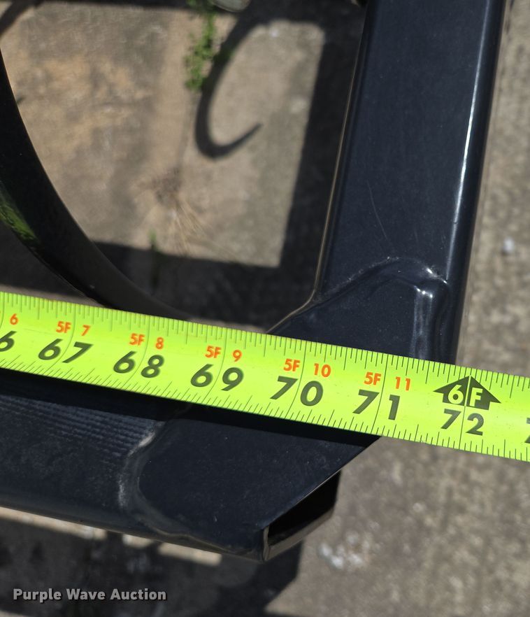 image for item EN3620 Norden 510F 510F skid steer bale accumulator grapple