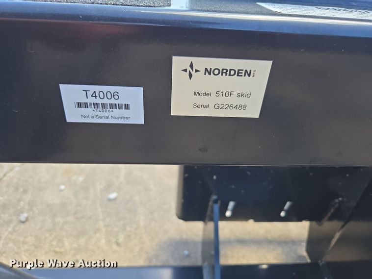 image for item EN3620 Norden 510F 510F skid steer bale accumulator grapple