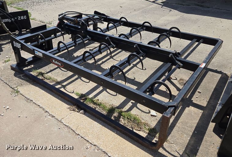 image for item EN3621 Kuhns 510F skid steer bale accumulator grapple