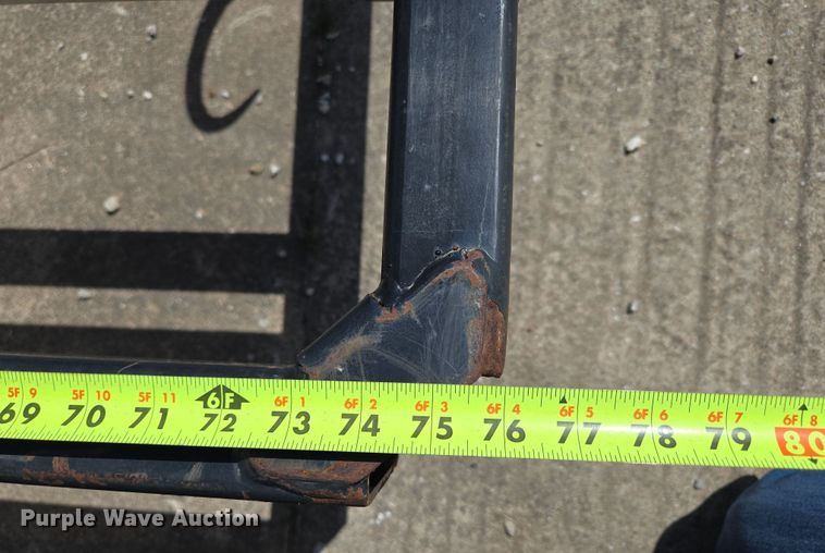 image for item EN3621 Kuhns 510F skid steer bale accumulator grapple