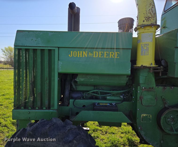 image for item EN3624 John Deere 5400 forage harvester