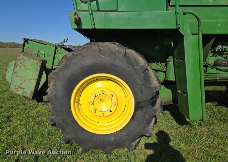 image for item EN3624 John Deere 5400 forage harvester