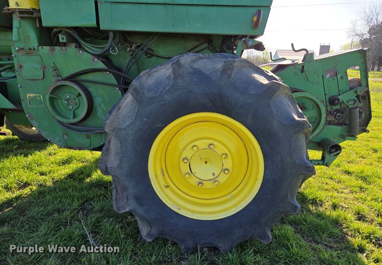 image for item EN3624 John Deere 5400 forage harvester