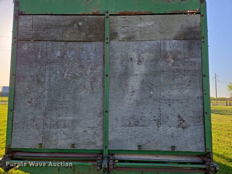 image for item EN3625 Badger silage wagon