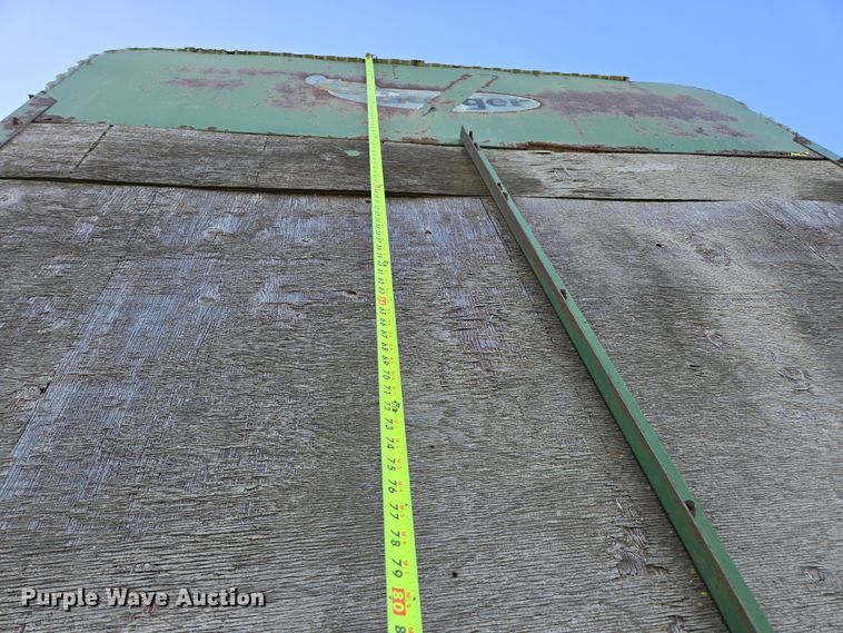 image for item EN3625 Badger silage wagon