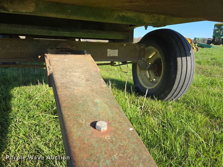 image for item EN3625 Badger silage wagon