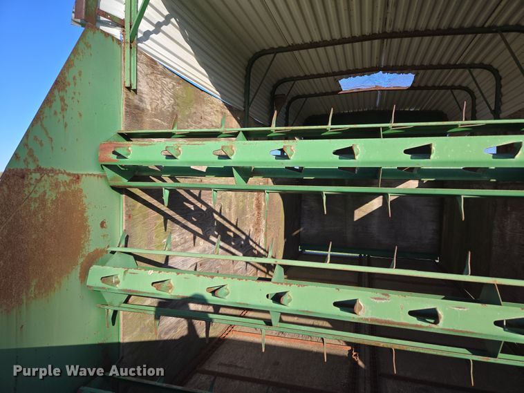 image for item EN3625 Badger silage wagon