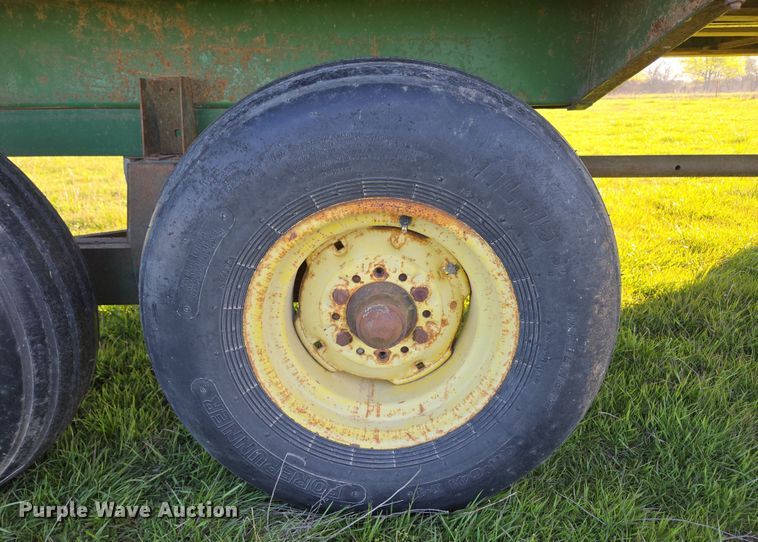 image for item EN3625 Badger silage wagon