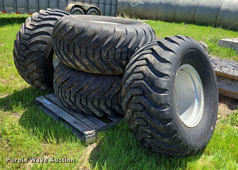image for item EN3634 (4) Alliance 44x18.00-20 tires and wheels