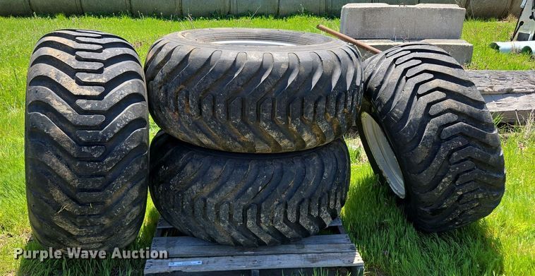 image for item EN3634 (4) Alliance 44x18.00-20 tires and wheels