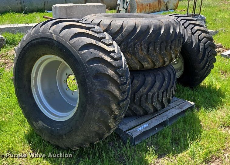 image for item EN3634 (4) Alliance 44x18.00-20 tires and wheels