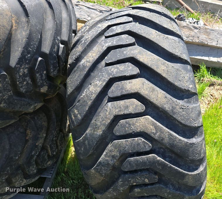 image for item EN3634 (4) Alliance 44x18.00-20 tires and wheels