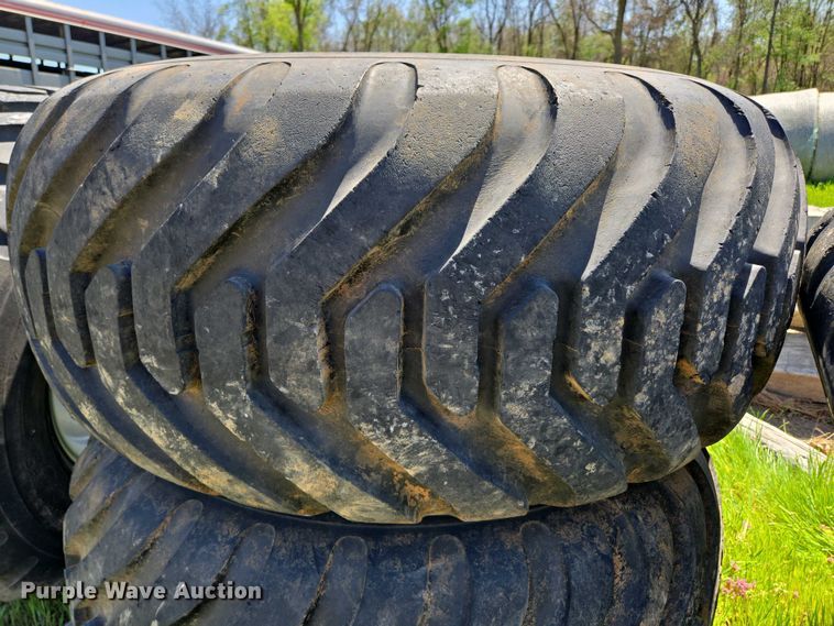 image for item EN3634 (4) Alliance 44x18.00-20 tires and wheels