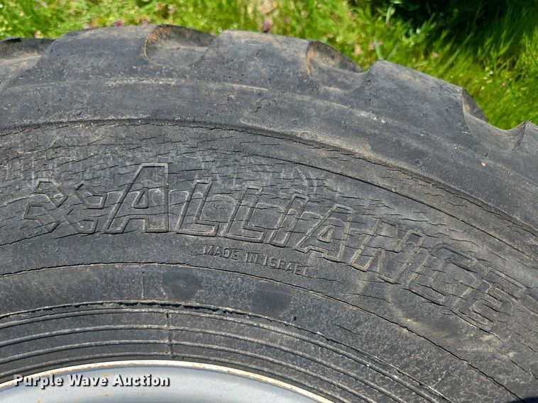 image for item EN3634 (4) Alliance 44x18.00-20 tires and wheels
