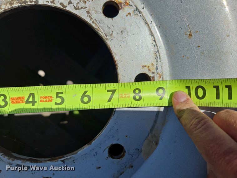 image for item EN3634 (4) Alliance 44x18.00-20 tires and wheels