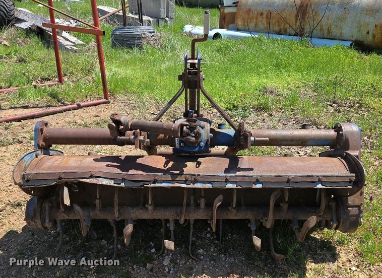 image for item EN3636 Iseki SRI320C tiller