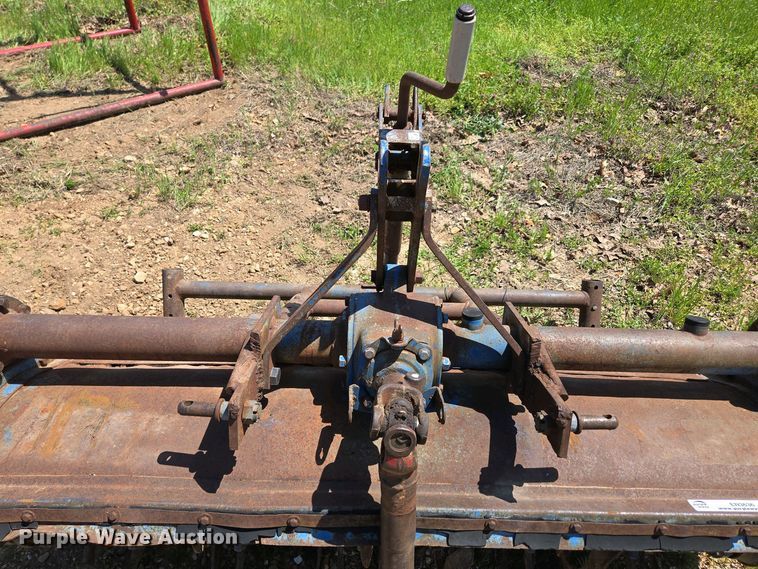 image for item EN3636 Iseki SRI320C tiller