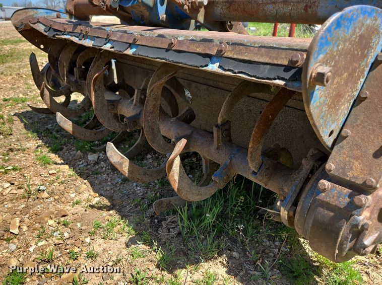 image for item EN3636 Iseki SRI320C tiller