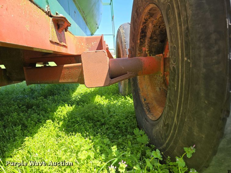 image for item EN3639 Honey wagon