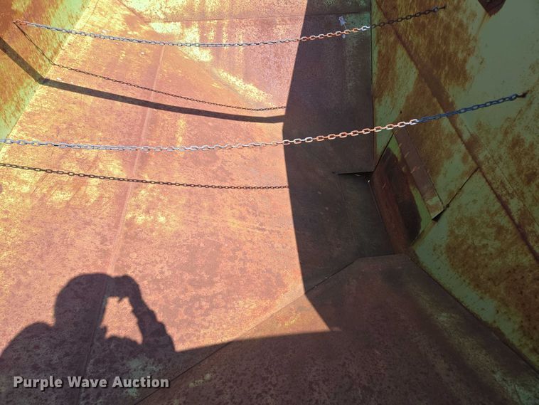 image for item EN3641 Parker 1072 gravity wagon