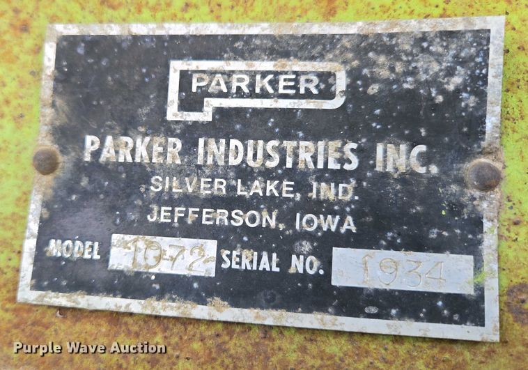 image for item EN3641 Parker 1072 gravity wagon