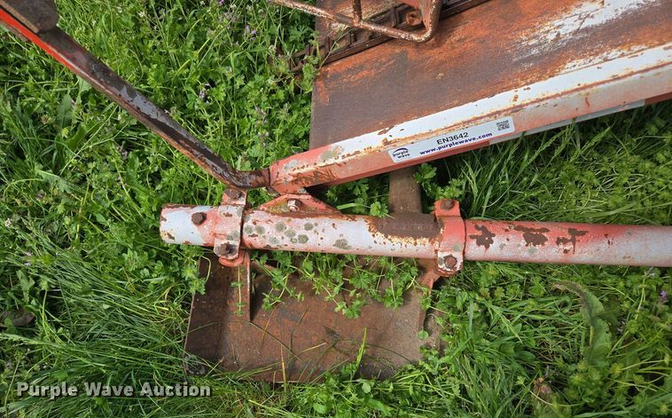 image for item EN3642 Graves hay bale elevator 