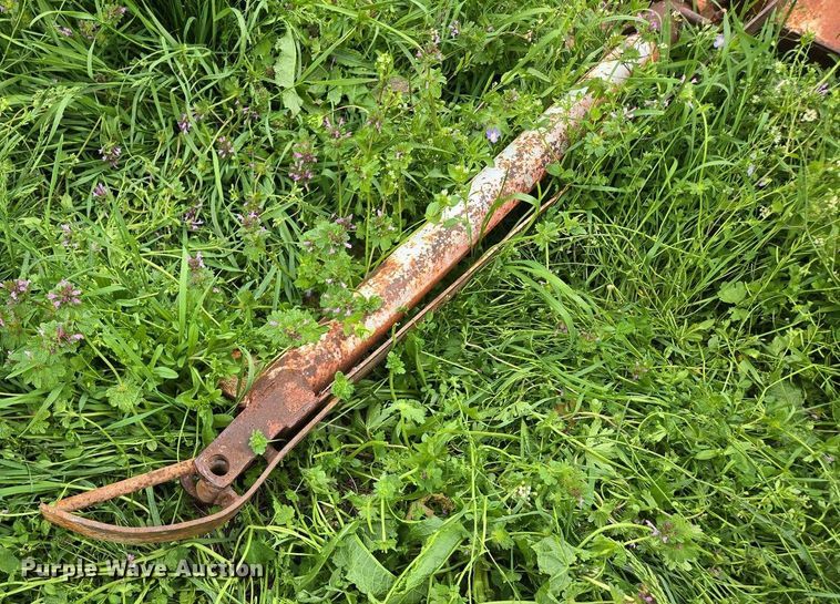 image for item EN3642 Graves hay bale elevator 