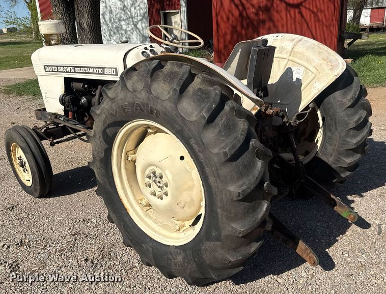 image for item EQ1307 1970 David Brown Selectamatic 880 tractor