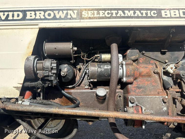 image for item EQ1307 1970 David Brown Selectamatic 880 tractor